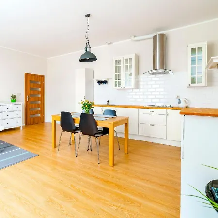 Jozefina - Mini & Family Fun