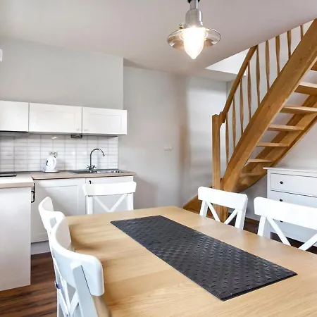 Jozefina - Mini & Family Fun *