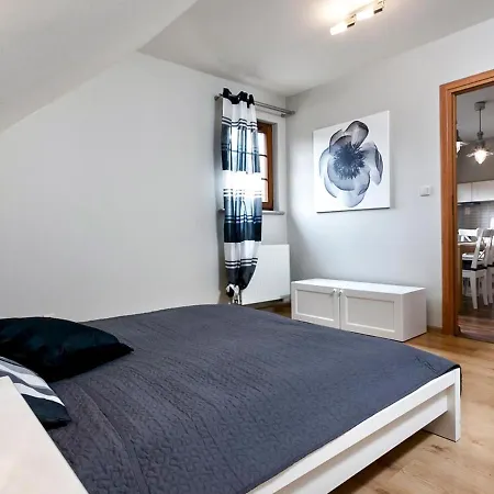 Jozefina - Mini & Family Fun