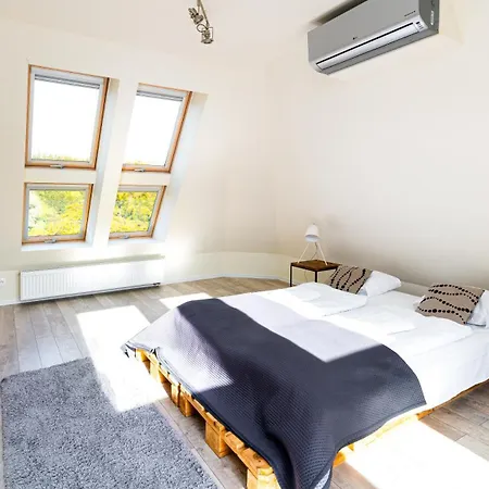 Jozefina - Mini & Family Fun Apartment