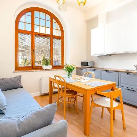 Jozefina - Mini & Family Fun *