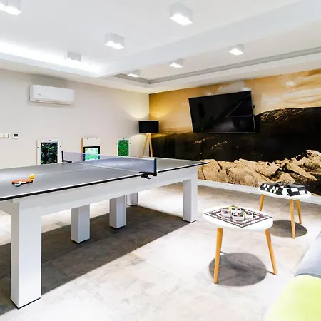 Jozefina - Mini & Family Fun *