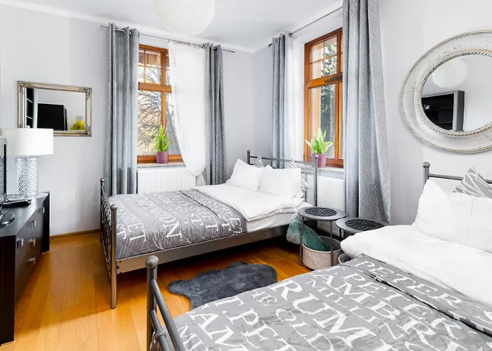 Jozefina - Mini & Family Fun